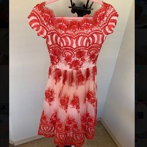 Chi chi London dress